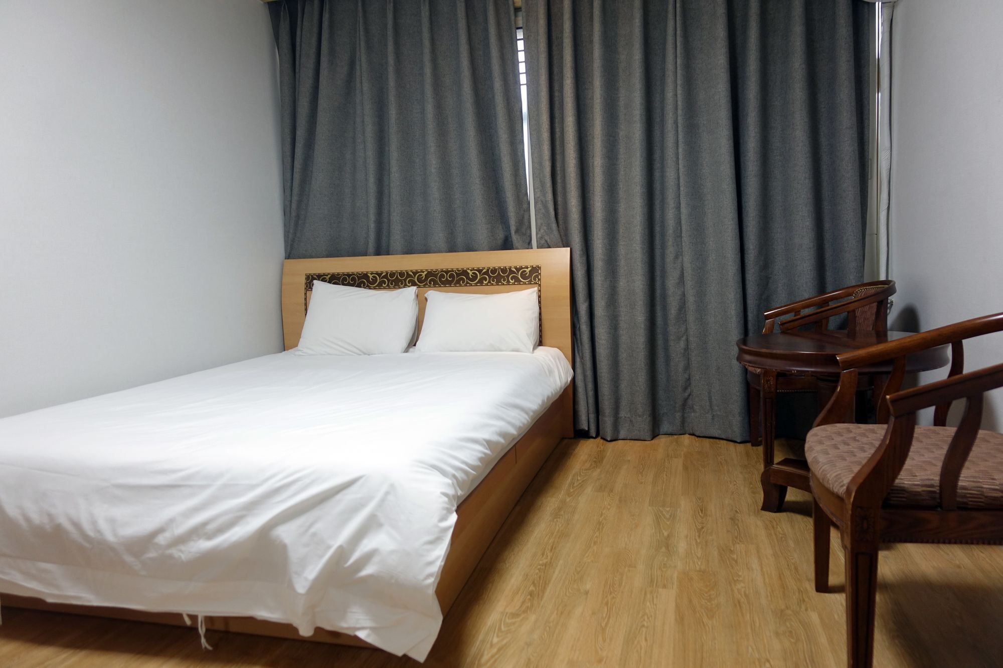 Gallery Hotel Bnb Jeju Exteriör bild