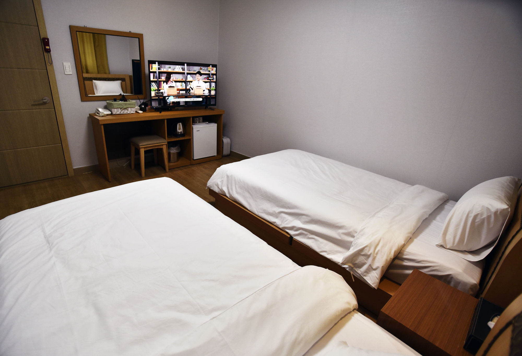 Gallery Hotel Bnb Jeju Exteriör bild